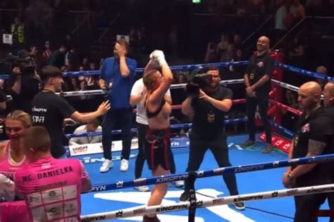 hemsley boxing|Kingpyn Boxing highlights and results: Daniella Hemsley flashes。